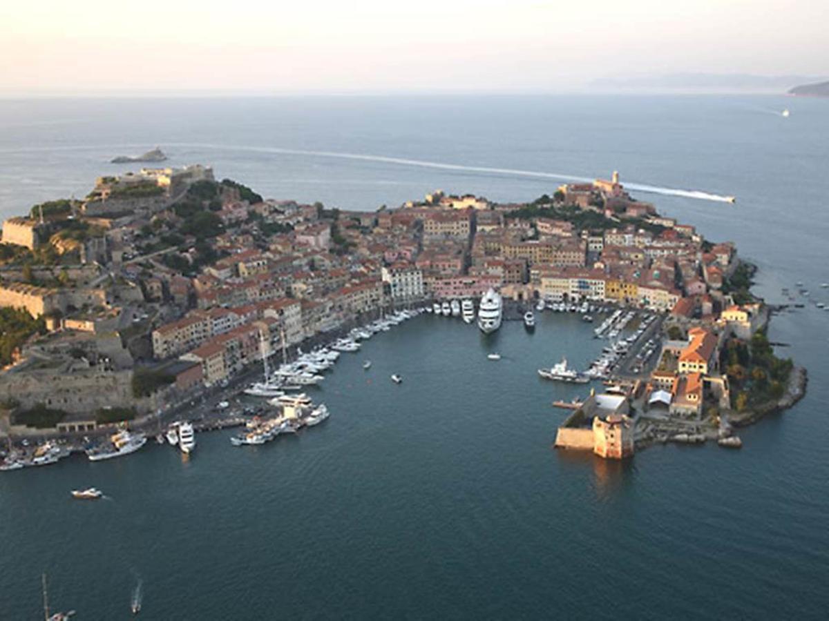 Albergo Ape Elbana Portoferraio Exterior photo